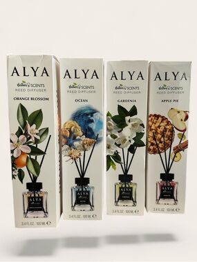ALYA Reed Diffuser Set - pick one Orange Blossom, Ocean, Gardenia, Apple Pie